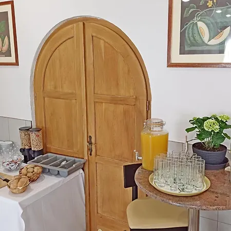 A Vinarstvi Sadek 3*