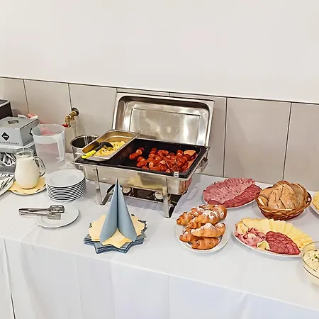 A Vinarstvi Sadek Szálloda 3*